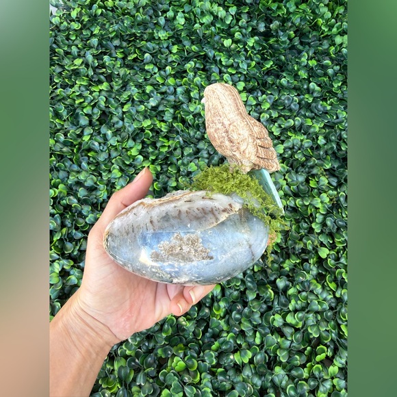 Bird Totem on Agate Egg | Balance & New Beginnings - Picture 4 of 8